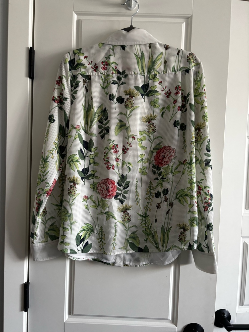 Tommy Hilfiger Floral Button-Down Shirt - White with Pink & Green Floral Print M - Picture 3 of 4